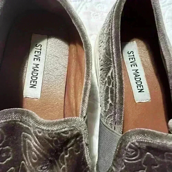 Steve Madden Velvet Slides - Size 8.5 - Picture 2 of 5